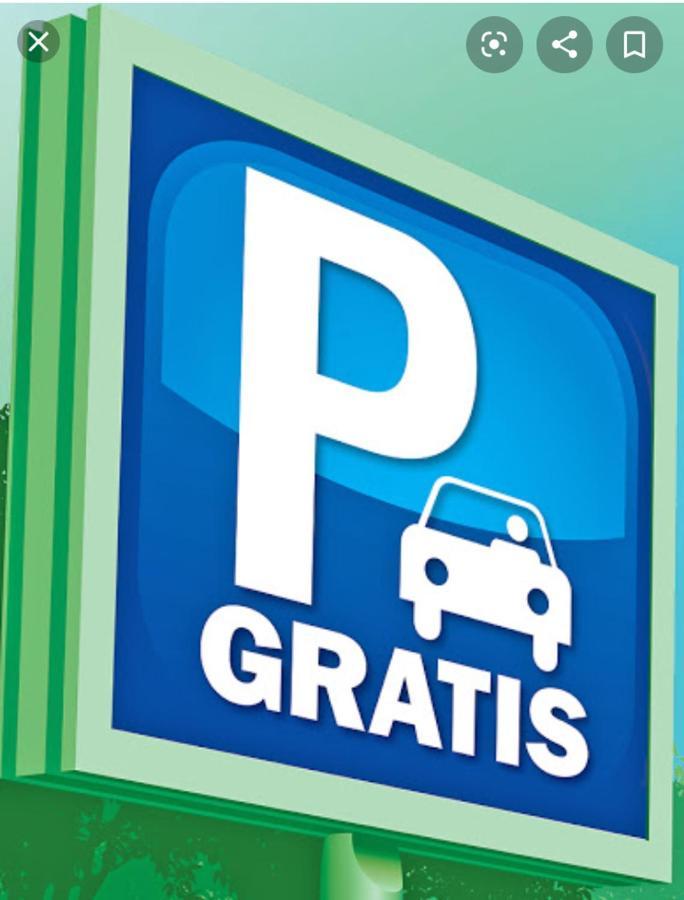 Apto El Clavo-Con Parking Gratis 托萊多 外观 照片
